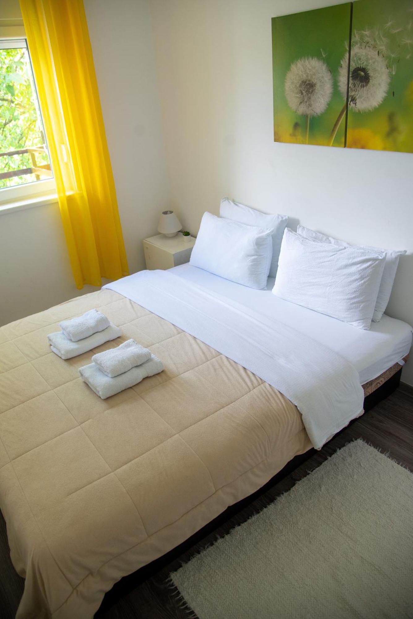 Apartmani Maslacak Vrdnik Εξωτερικό φωτογραφία