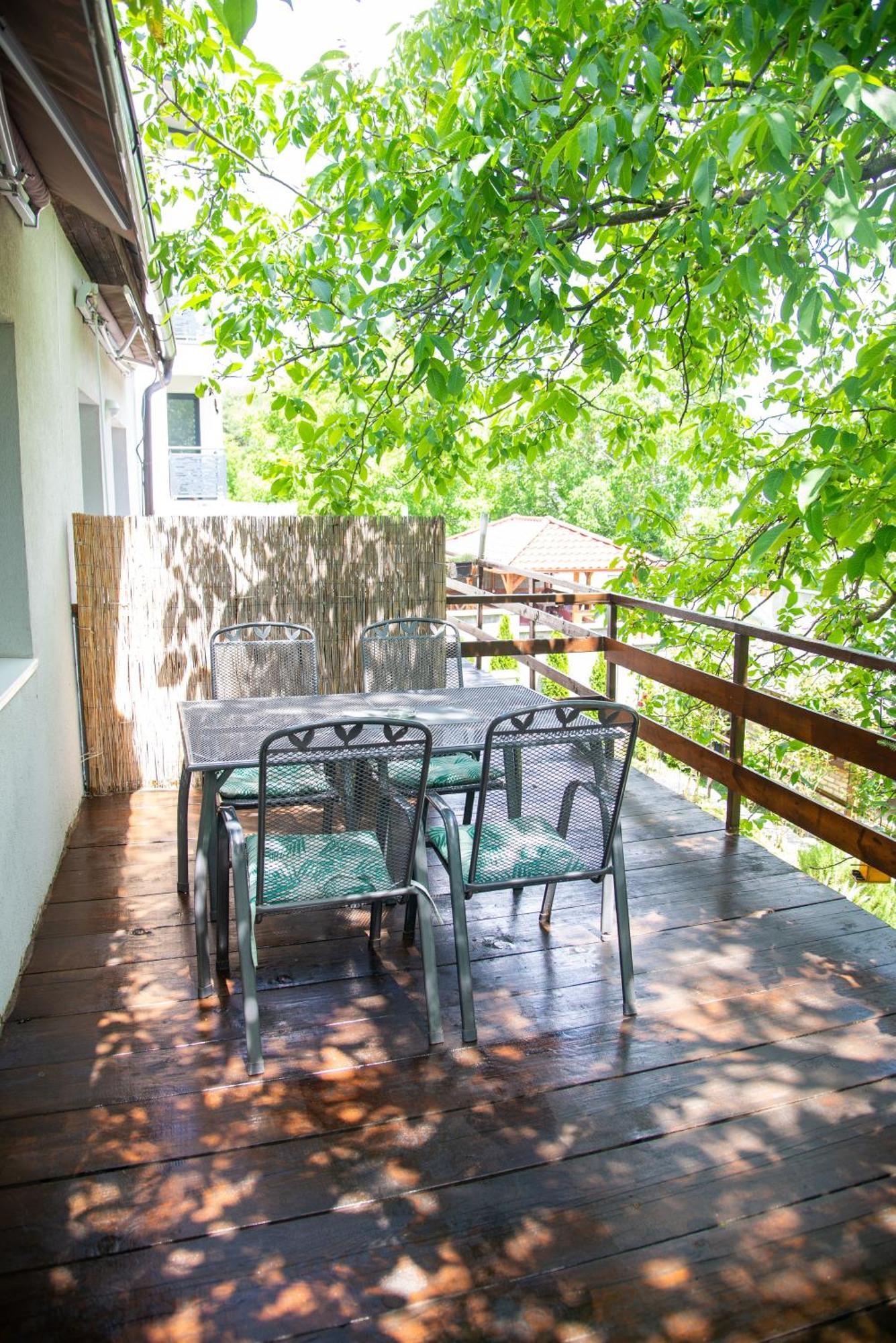 Apartmani Maslacak Vrdnik Εξωτερικό φωτογραφία